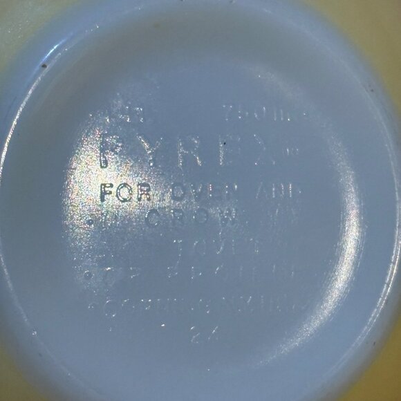 Vintage Pyrex Shenandoah Yellow Floral Cinderella Nesting Mixing Bowls Set Of 4 - Picture 9 of 12